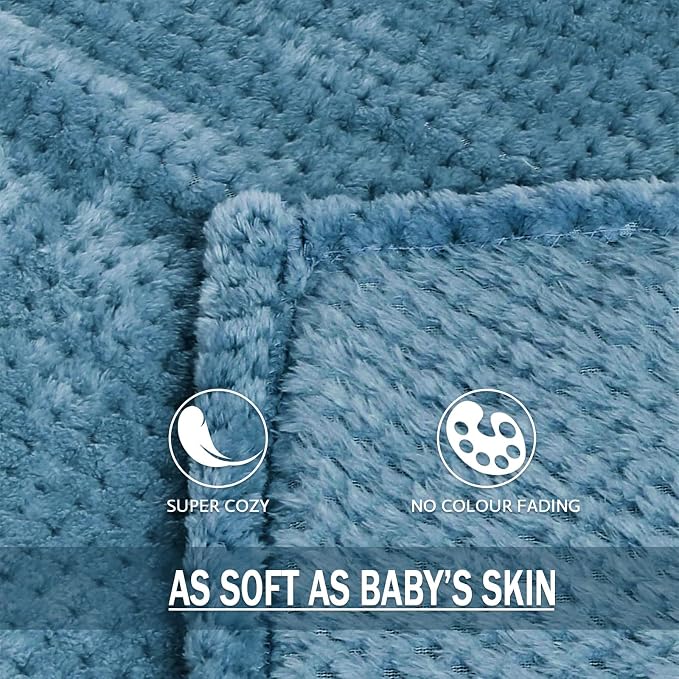 Exclusivo Mezcla Fleece Bed Blanket Twin Size, Super Soft and Warm Blankets - Image 8