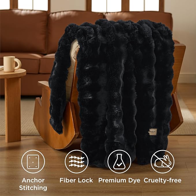 Bedsure GentleSoft Fluffy Fuzzy Twin Blanket, Soft Cozy Fleece Faux Fur Blanket - Image 6