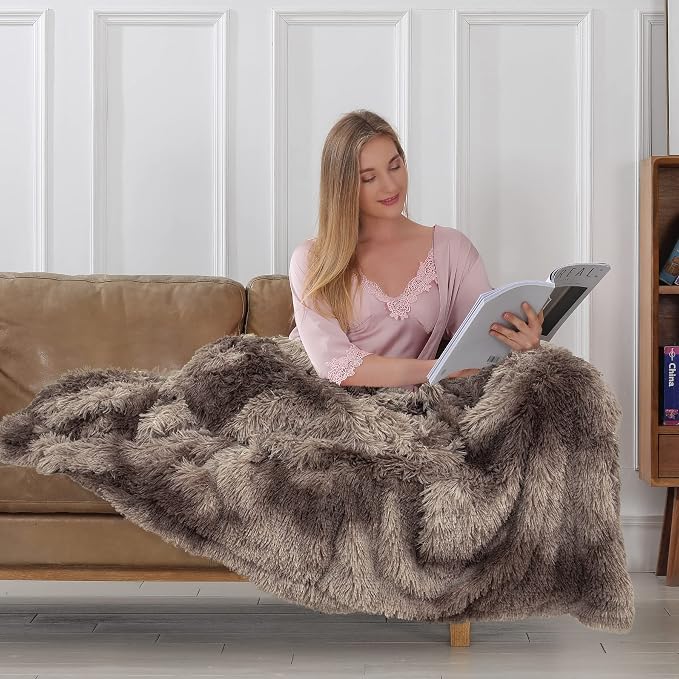Tuddrom Decorative Extra Soft Faux Fur Blanket Queen Size 80" x 90", Solid - Image 3