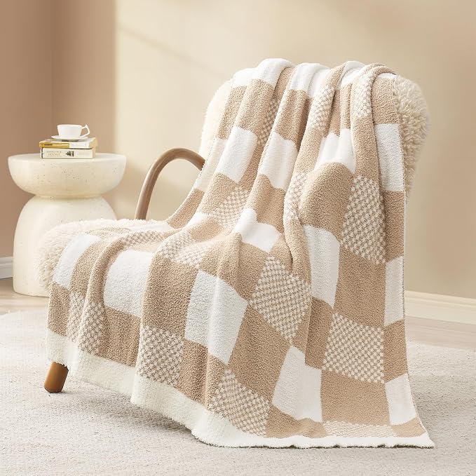 Snuggle Sac Checkered Blanket, 50x70 inches - Image 5