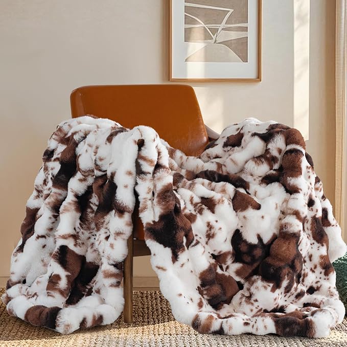 Touchat Cow Print Blanket for Couch, Faux Fur Throw Blanket, Super Heavy Warm by TOUCHAT