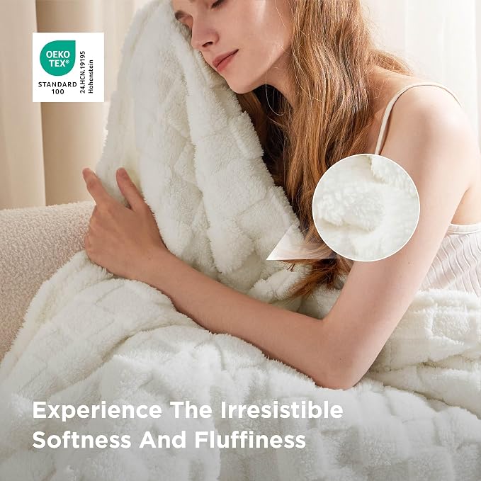 Bedsure GentleSoft Full Size Blankets - Image 5