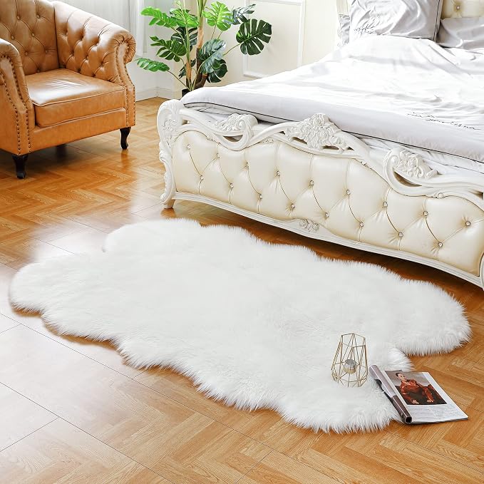 Fluffy Faux Fur Rug White Sheepskin Area Rug, 4x6 Ft Ultra Soft Shaggy Plush Rug by CKLZSAY