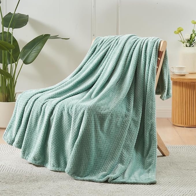 NEWCOSPLAY Super Soft King Blanket New Sage Green Premium Silky Flannel Fleece - Image 7