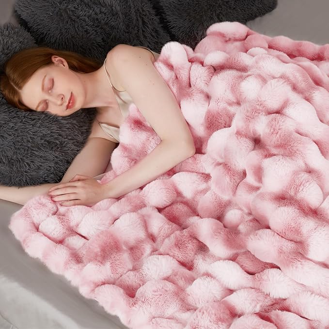 Luxury 1000GSM Faux Rabbit Fur Throw Blanket - Image 3