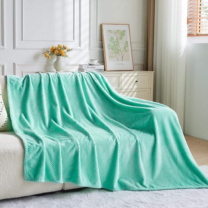 NEWCOSPLAY Super Soft Twin Blanket Aqua Premium Silky Flannel Fleece Leaves - Image 7