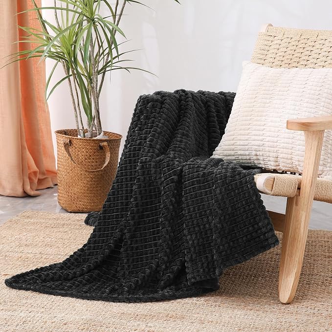 Puncuntex Flannel Fleece Throw Blanket Black 50"×60", Super Soft Plush Cozy - Image 2