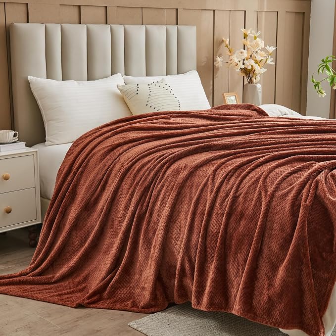 NEWCOSPLAY Super Soft Throw Blanket Coffee Premium Silky Flannel Fleece Leaves - Image 8