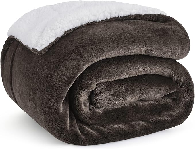 Bedsure GentleSoft Sherpa Fleece Throw Blanket by BEDSURE