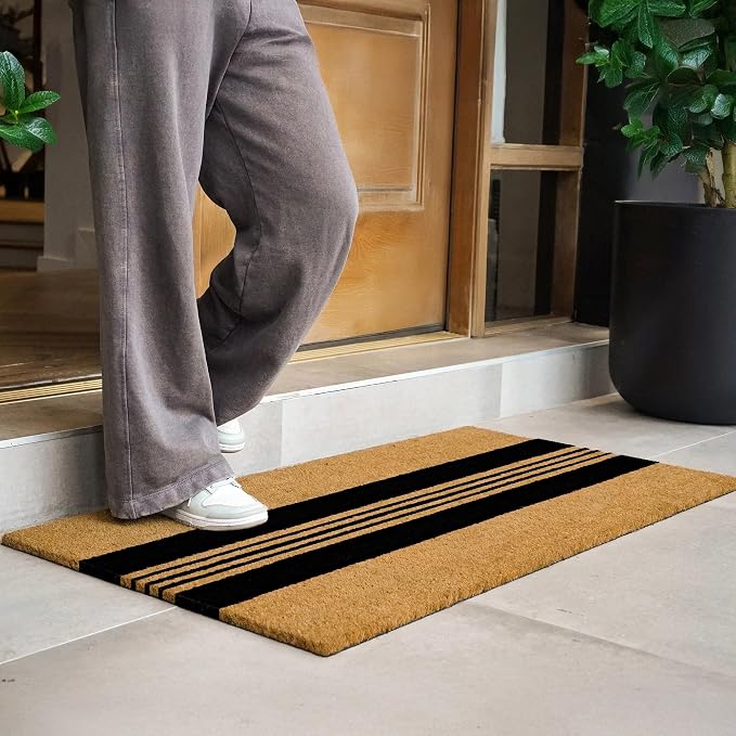 THEODORE MAGNUS Door Mat - Image 2