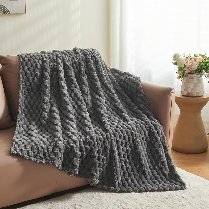 NEWCOSPLAY Super Soft Throw Blanket Grey Premium Silky Flannel Fleece 3D Clouds - Image 9