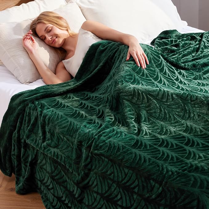 Whale Flotilla Flannel Fleece Twin Size Blanket - Image 2