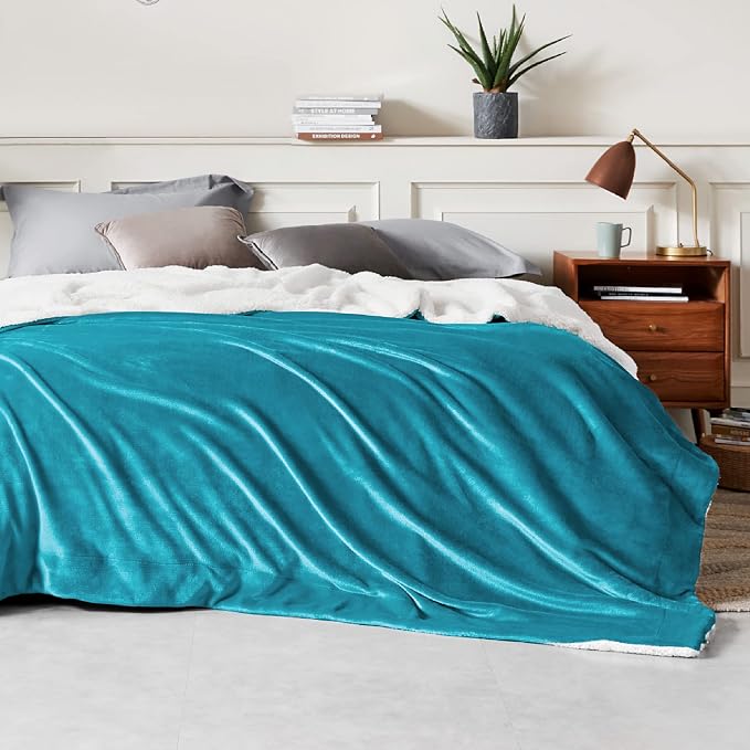 Bedsure GentleSoft Sherpa Fleece Blankets King Size - Image 3