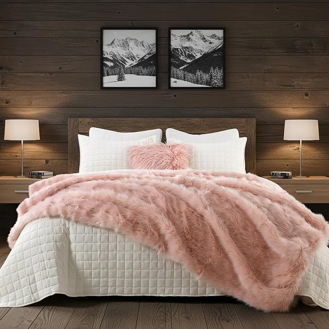 HORIMOTE HOME Pink Faux Fur Throw Blanket, Long Pile Light Pink Fur Blanket - Image 2