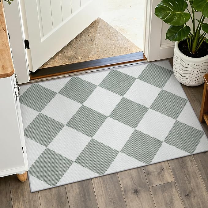 Beeiva Checkered Print Indoor Door Mats by Beeiva