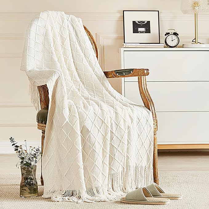 inhand Knitted Throw Blanket for Couch and Bed, Soft Living Room Home Decor by inhand