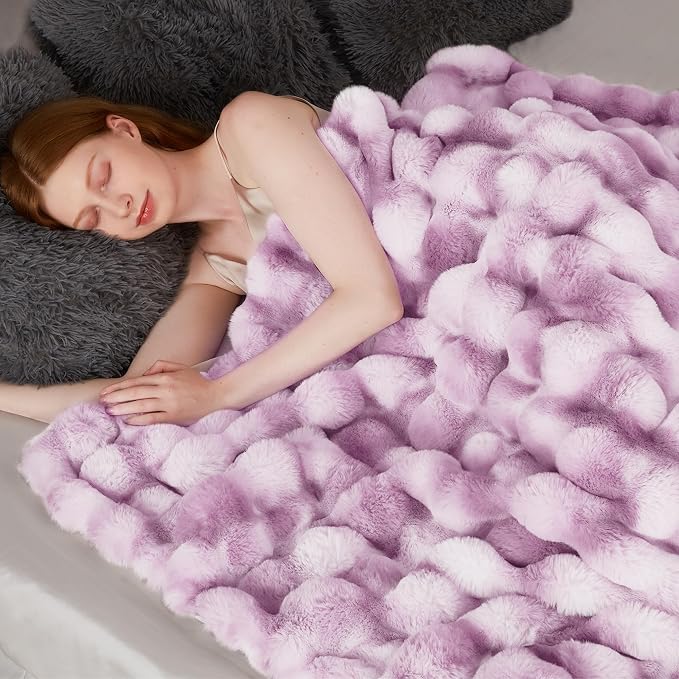 Touchat Luxury 1000GSM Faux Rabbit Fur Throw Blanket - Image 4