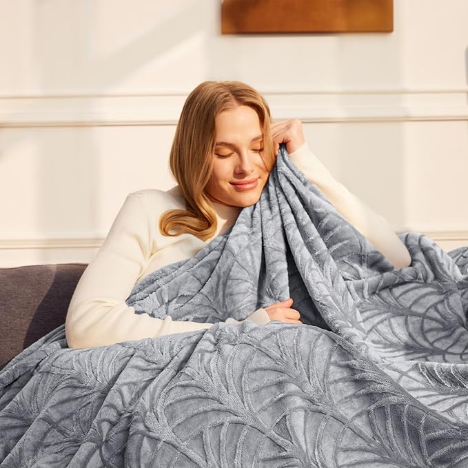 Whale Flotilla Flannel Fleece Twin Size Blanket - Image 3