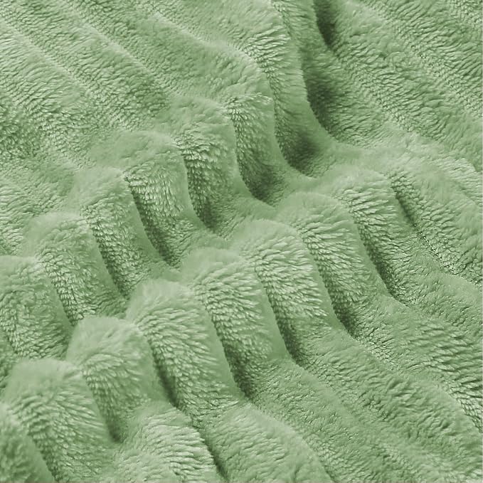 BEDELITE Fleece Blanket Twin Size – 3D Ribbed Jacquard Soft and Warm Decorative - Image 3