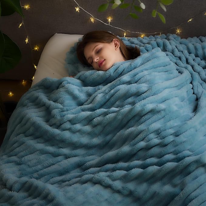 NEWCOSPLAY Super Soft Queen Blanket Blue Premium Silky Flannel Fleece 3D Ribbed - Image 2
