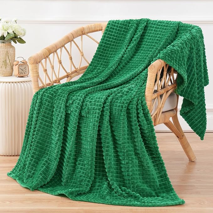 Puncuntex Flannel Fleece Throw Blanket Classic Green 50"×60", Super Soft Plush - Image 2