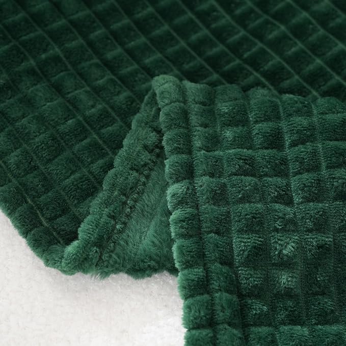Dark Green Throw Blanket 50"×70" Decorations Fleece Super Soft Plush Fuzzy Cozy - Image 4
