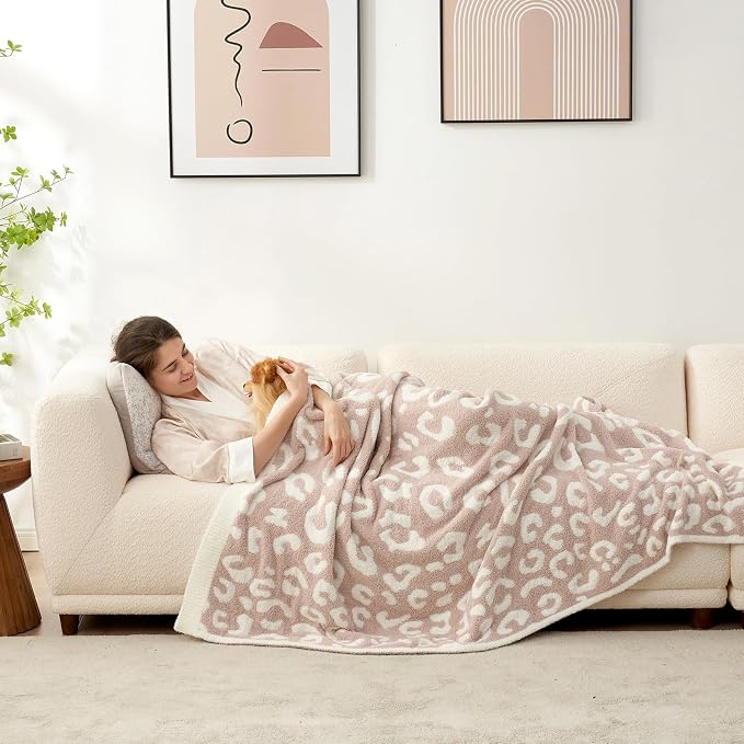 Snuggle Sac Leopard Throw Blanket - Image 2