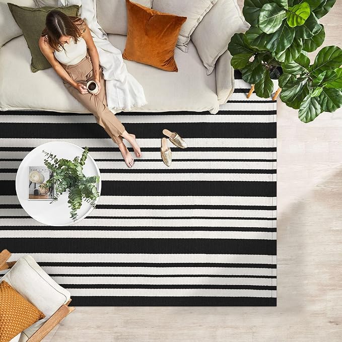 IOHOUZE Black and White Striped Rug 4'x6' Outdoor Rugs, Washable Area Rug - Image 3