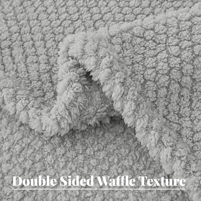 Whale Flotilla Twin Size Fuzzy Fleece Blanket - Image 6