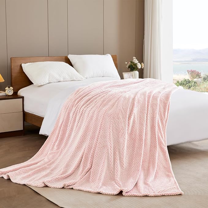 Exclusivo Mezcla Fleece Bed Blanket King Size, Super Soft and Warm Blankets - Image 5