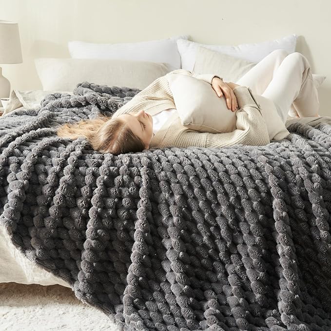 NEWCOSPLAY Super Soft King Blanket Grey Premium Silky Flannel Fleece 3D Clouds - Image 6