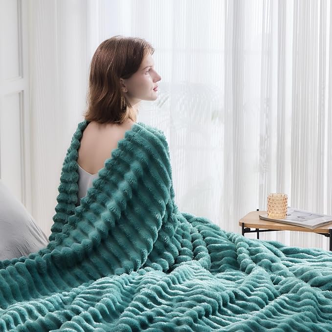 NEWCOSPLAY Super Soft Queen Blanket Light Teal Premium Silky Flannel Fleece 3D - Image 3