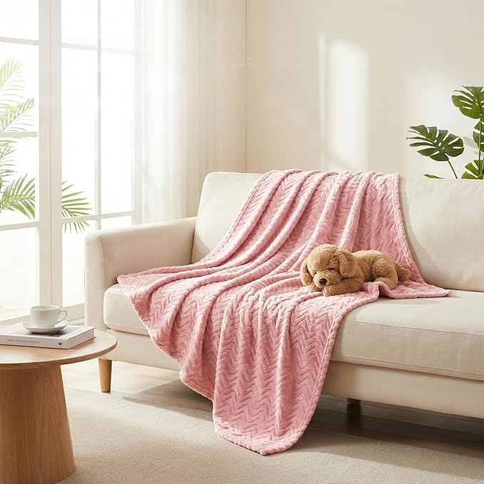 Exclusivo Mezcla King Blanket for Bed, Cozy Lightweight Fleece Blankets for All - Image 4