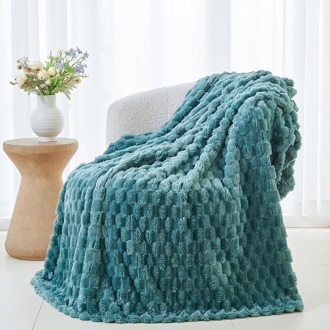 NEWCOSPLAY Super Soft Twin Blanket Light Teal Premium Silky Flannel Fleece 3D - Image 4