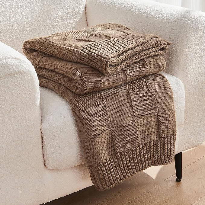 CozeCube Check Knit Throw Blanket, Light Brown Checkered Throw by CozeCube