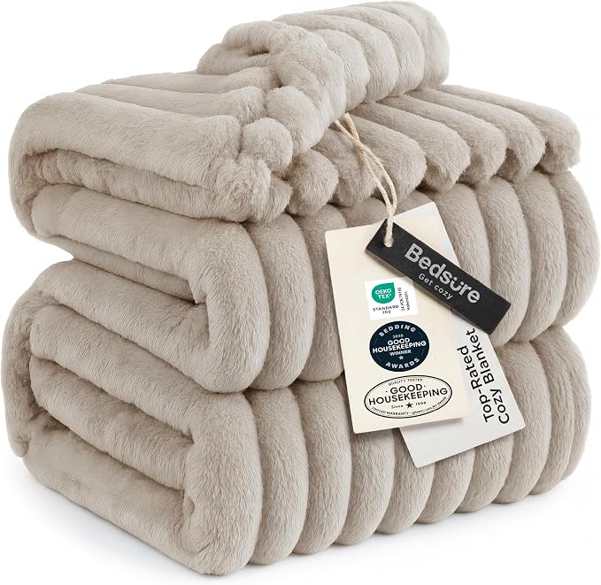 Bedsure GentleSoft Blankets Queen Size by BEDSURE
