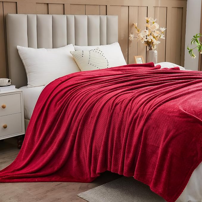 NEWCOSPLAY Super Soft King Blanket Red Premium Silky Flannel Fleece Leaves - Image 4