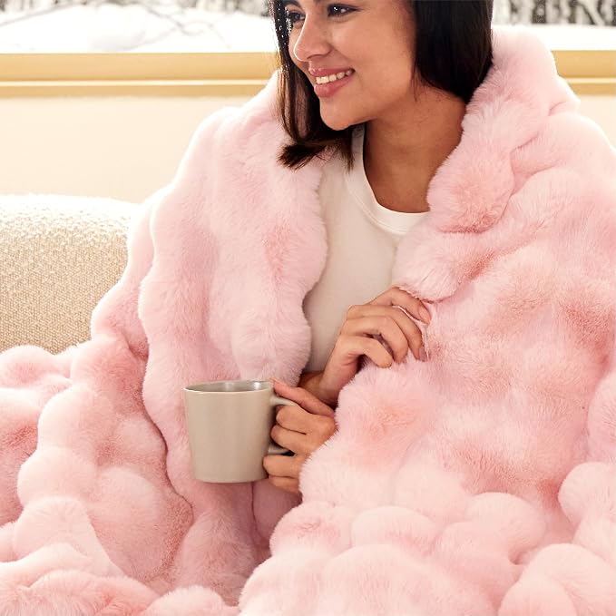 Bedsure GentleSoft Fluffy Fuzzy Twin Blanket, Soft Cozy Fleece Faux Fur Blanket - Image 9