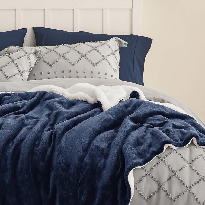 Bedsure GentleSoft Sherpa Fleece Blankets King Size - Image 4