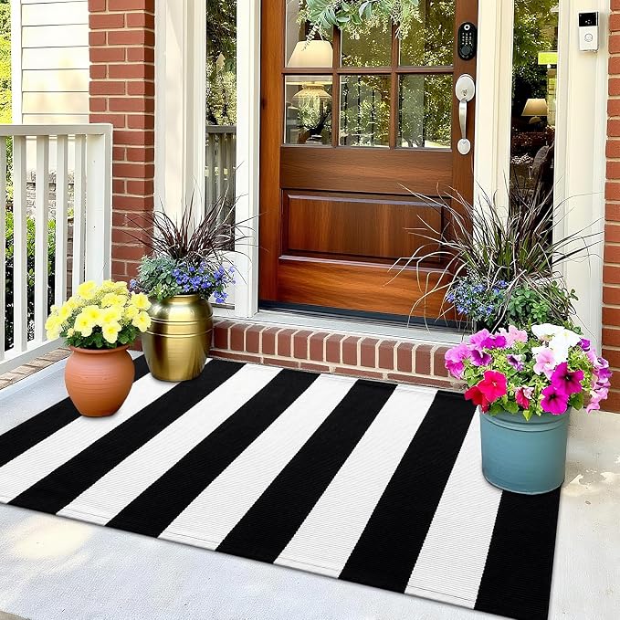 OLANLY Black and White Striped Rug 2'4" x 3'7" – Washable Cotton Indoor Outdoor - Image 4