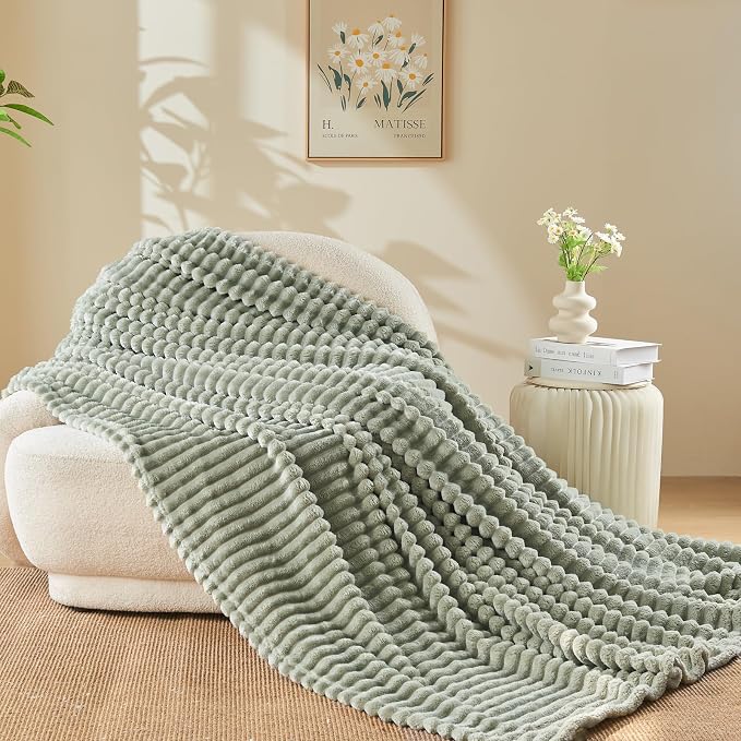 NEWCOSPLAY Super Soft Throw Blanket Sage Green Premium Silky Flannel Fleece 3D - Image 7