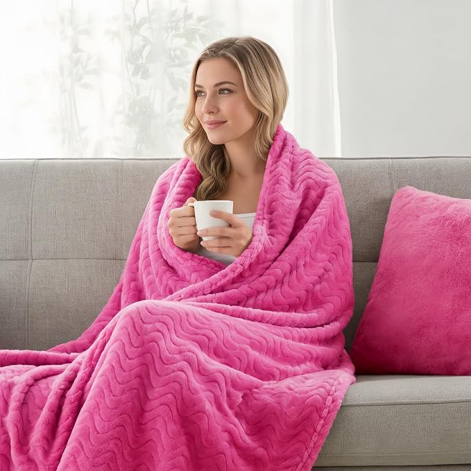 Exclusivo Mezcla King Blanket for Bed, Cozy Lightweight Fleece Blankets for All - Image 3