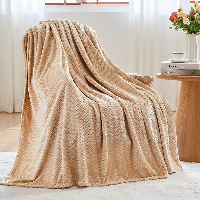 NEWCOSPLAY Super Soft Twin Blanket Brown Premium Silky Flannel Fleece Leaves - Image 4
