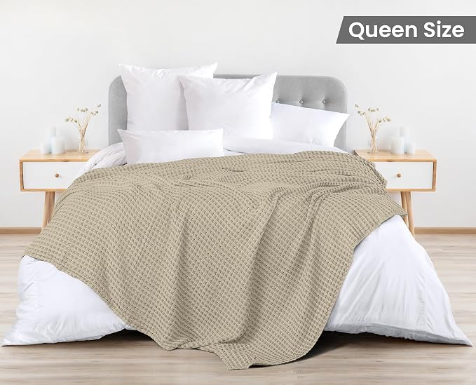 Utopia Bedding Khaki 100% Cotton Waffle Blanket 300 GSM Soft Lightweight - Image 3