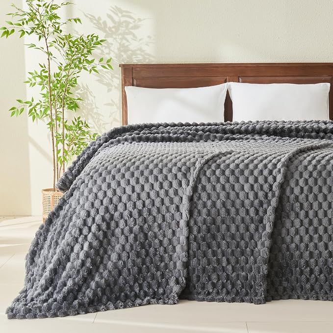 NEWCOSPLAY Super Soft King Blanket Grey Premium Silky Flannel Fleece 3D Clouds - Image 2