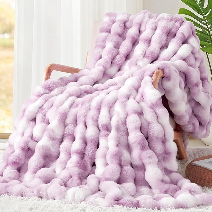 Touchat Luxury 1000GSM Faux Rabbit Fur Throw Blanket by TOUCHAT