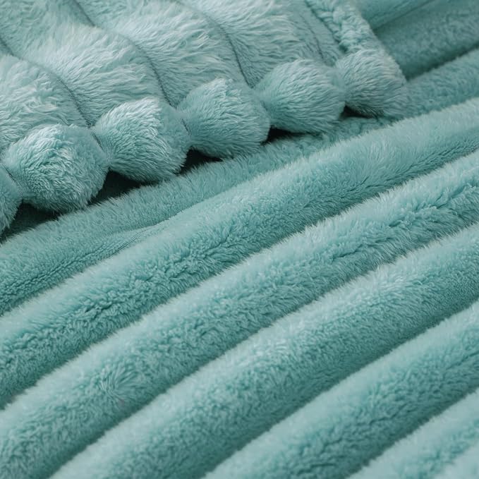 Exclusivo Mezcla Fleece Throw Blanket - Image 4