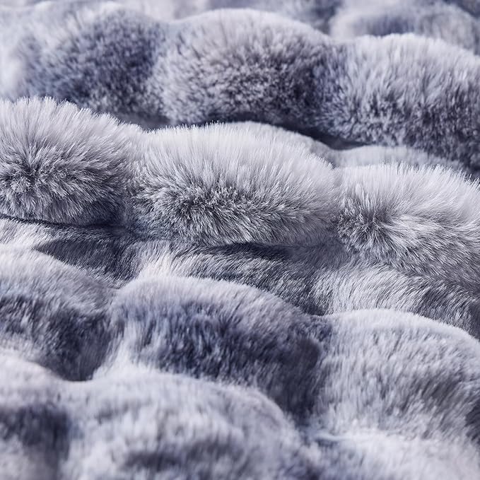 BENVWE Fluffy Faux Fur Throw Blanket - Image 7