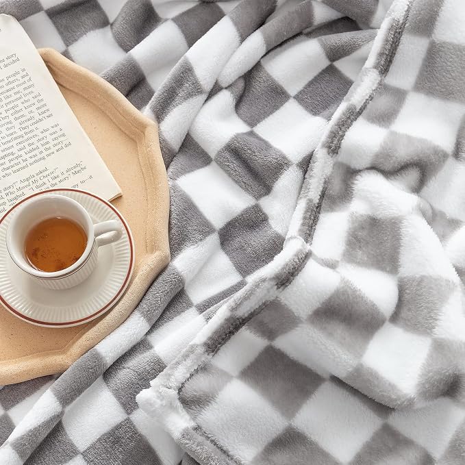 LOMAO Throw Blankets Flannel Blanket - Image 4