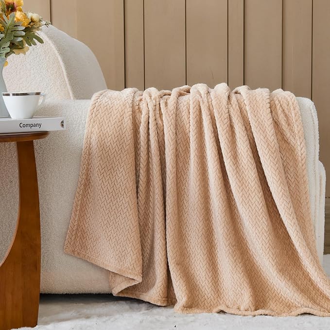 NEWCOSPLAY Super Soft Queen Blanket Brown Premium Silky Flannel Fleece Leaves - Image 9
